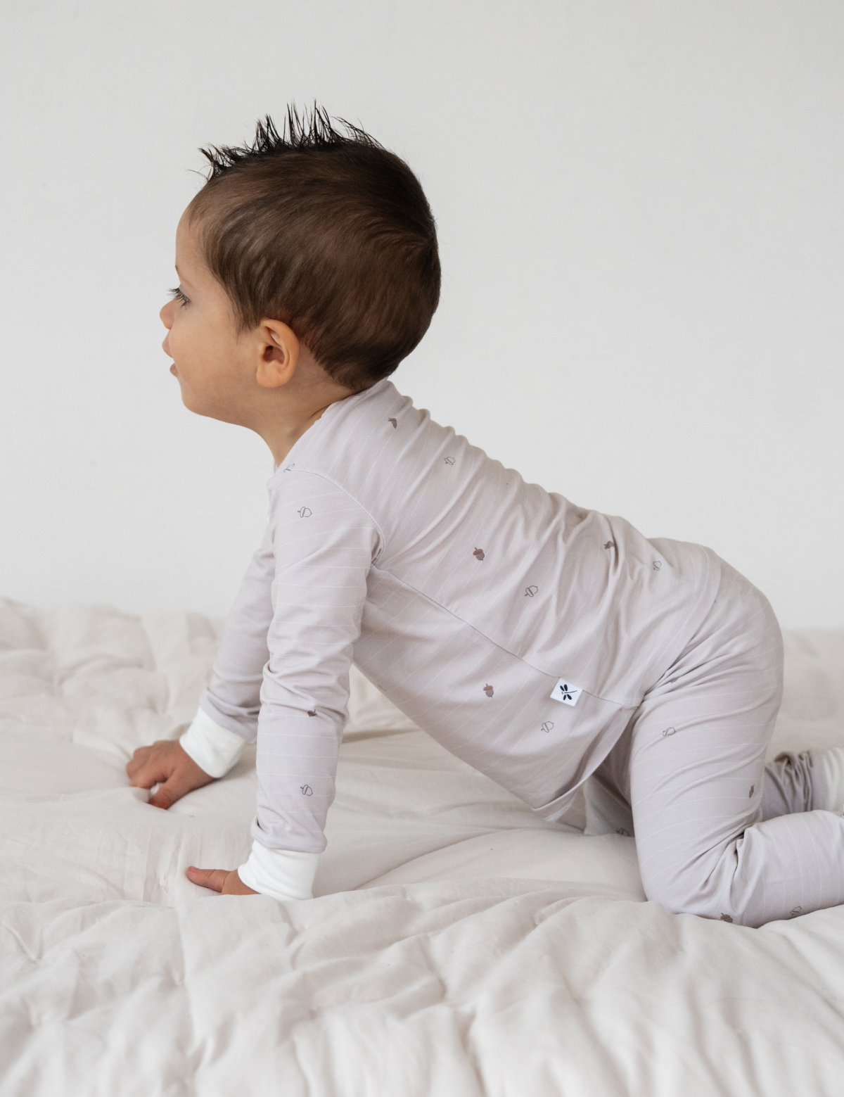 Acorn print bamboo baby two-piece pajama set