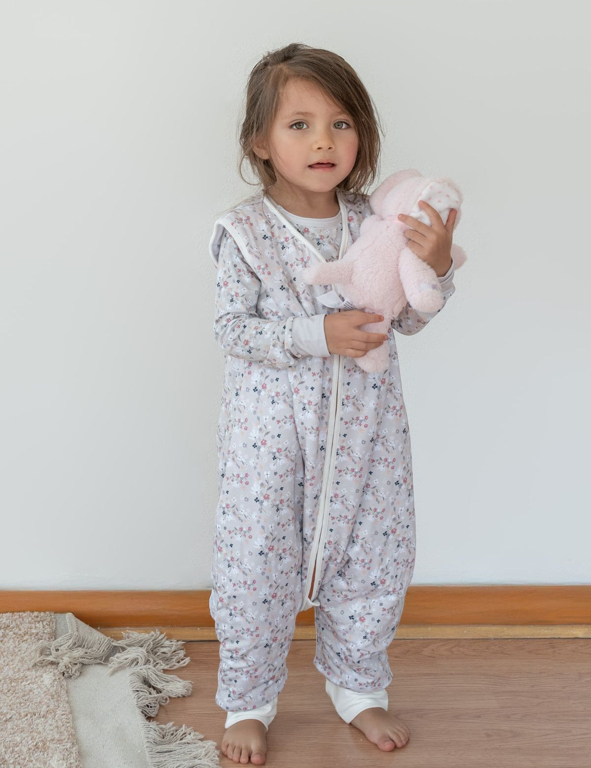 Bouquet print bamboo baby sleeping bag with feet (TOG 2.5)