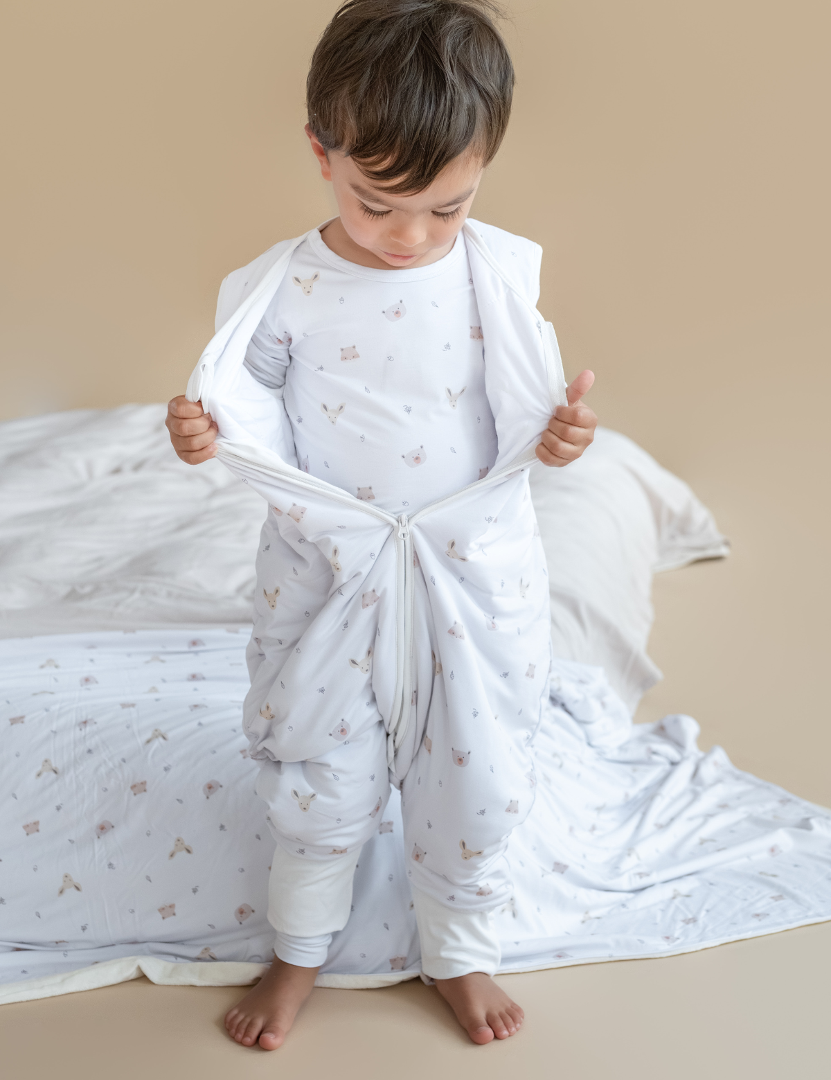 Forest friends print bamboo baby sleeping bag with feet (TOG 2.5)