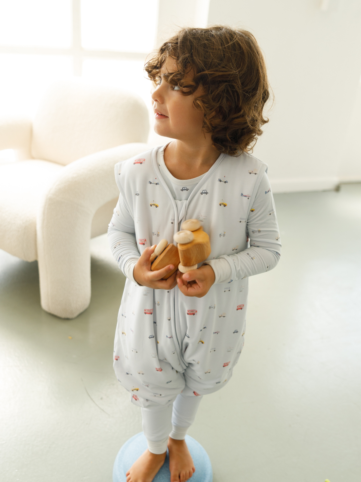 Little Ride print bamboo baby sleeping bag with feet (TOG 2.5)