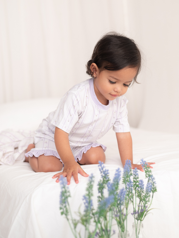 Cómo vestir a tu bebé para dormir en verano sin calor